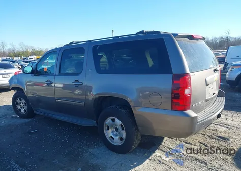 2013 Chevrolet Suburban 1500 Lt from USA, damaged, VIN 1GNSKJE79DR129622